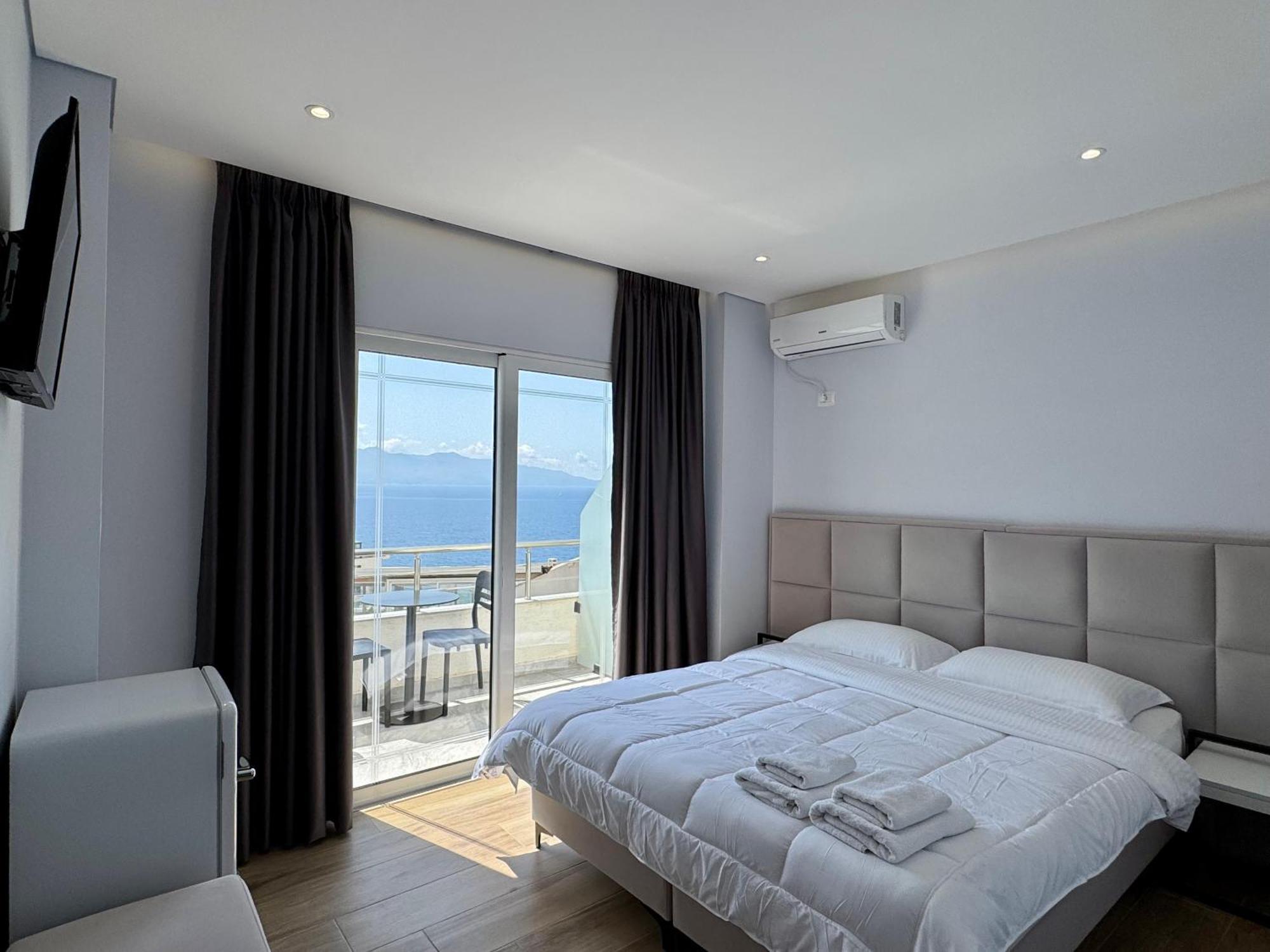 Gjoka Apartments, In Front Of Bougainville Bay Σαράντα Εξωτερικό φωτογραφία