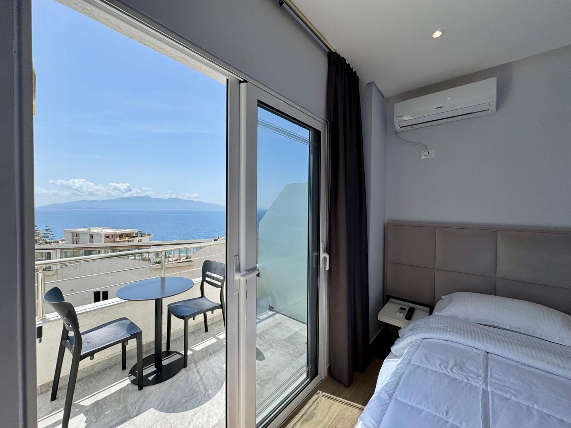 Gjoka Apartments, In Front Of Bougainville Bay Σαράντα Εξωτερικό φωτογραφία